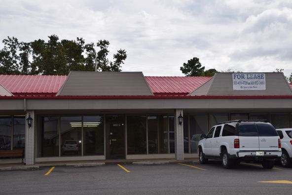 Boardwalk Village 3814 Central Avenue: 3814 Central Ave, Hot Springs, AR 71913